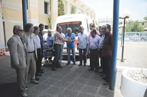 ΠΑΡΑΔΟΣΗ ΤΩΝ ΤΡΟΦΙΜΩΝ ΑΠΟ ΤΟΥΣ ΠΡΟΕΔΡΟΥΣ ΤΩΝ ΣΥΛΛΟΓΩΝ
