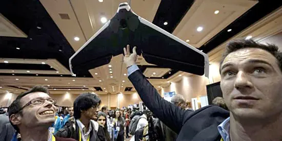 parrot-disco-img-01