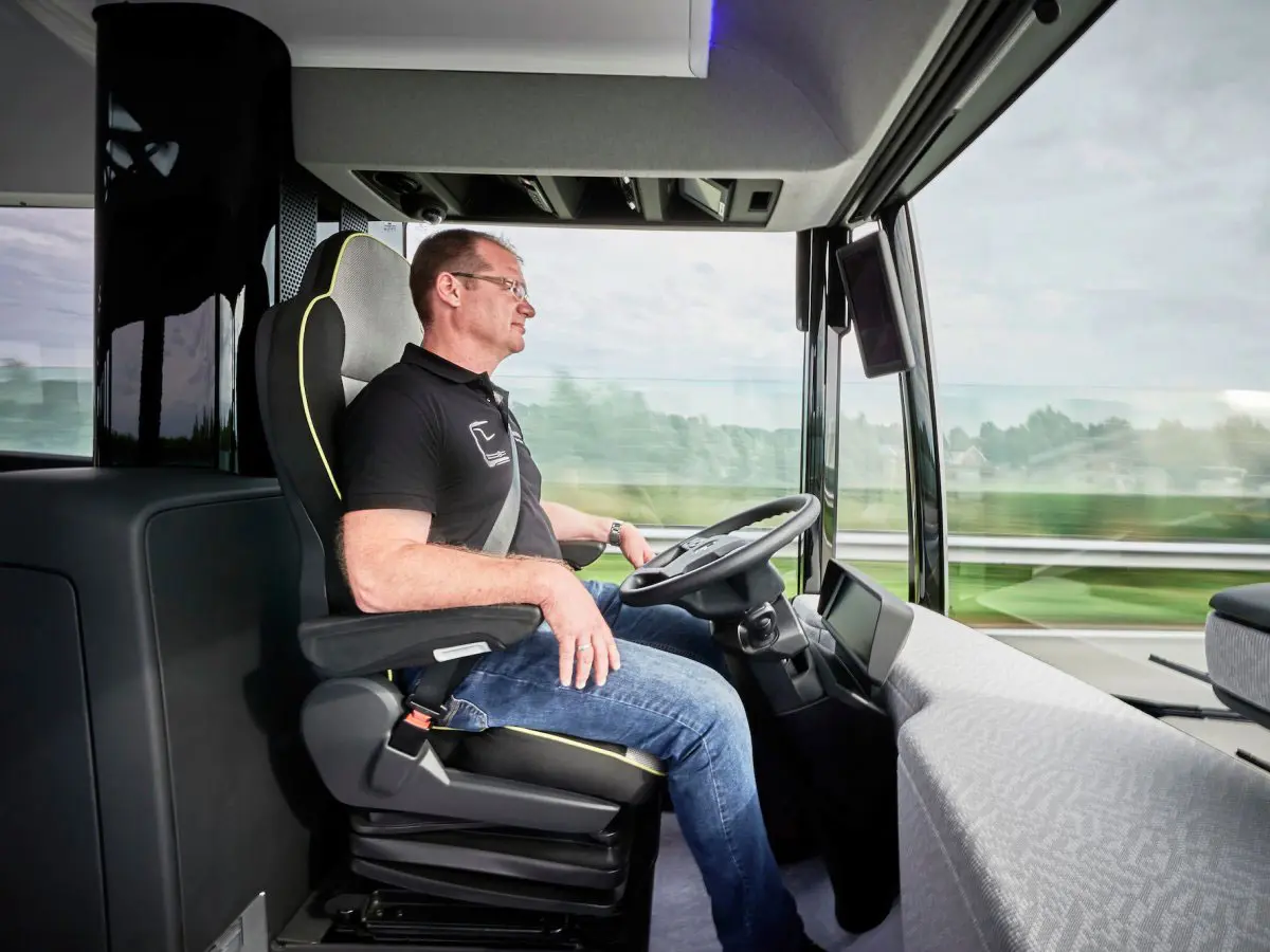 Mercedes Benz Autonomous Bus 5