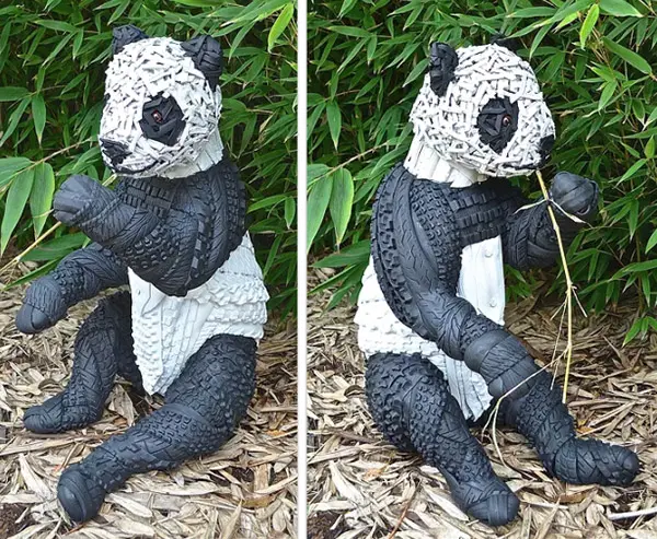 Ένα δίχρωμο Panda, από το Panda Club!