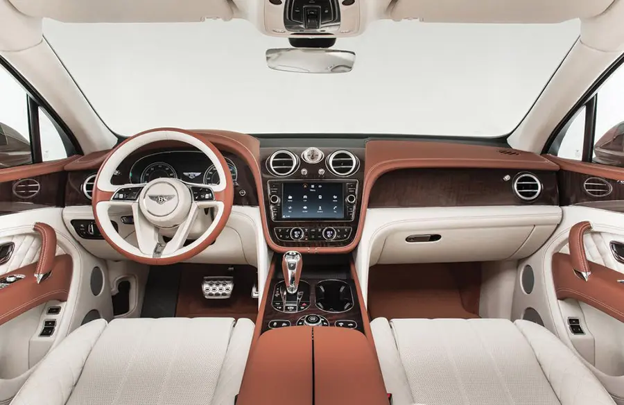 Bentley Bentayga 3