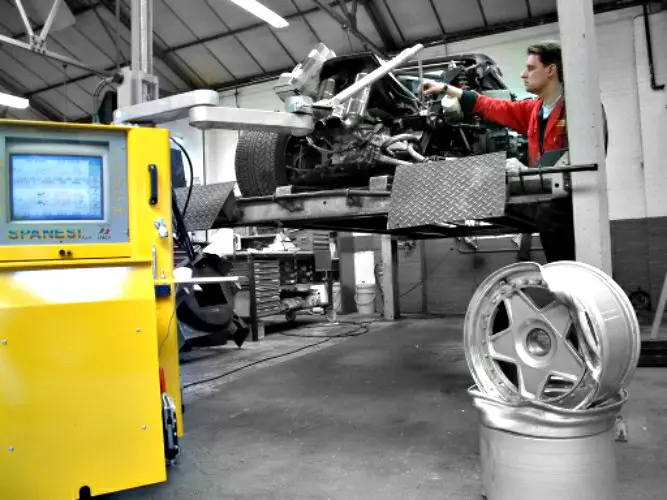 exotic cars - repair