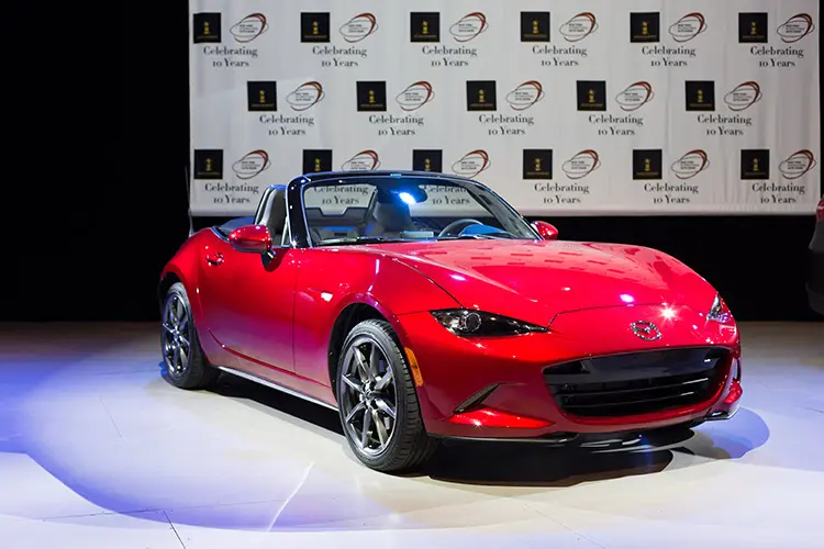 Αυτοκίνητο της χρονιάς 2016 (2016 World Car of the Year) - MAZDA MX-5