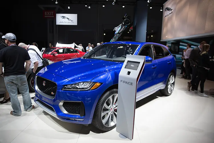 Αυτοκίνητο καλύτερης σχεδίασης 2017 (2017 World Car Design of the Year) - JAGUAR F-PACE