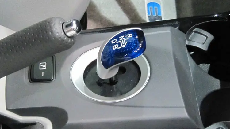 Το Toyota RAV4 EV 2012 στο EVS-26, Los Angeles, Απρίλιος 2012