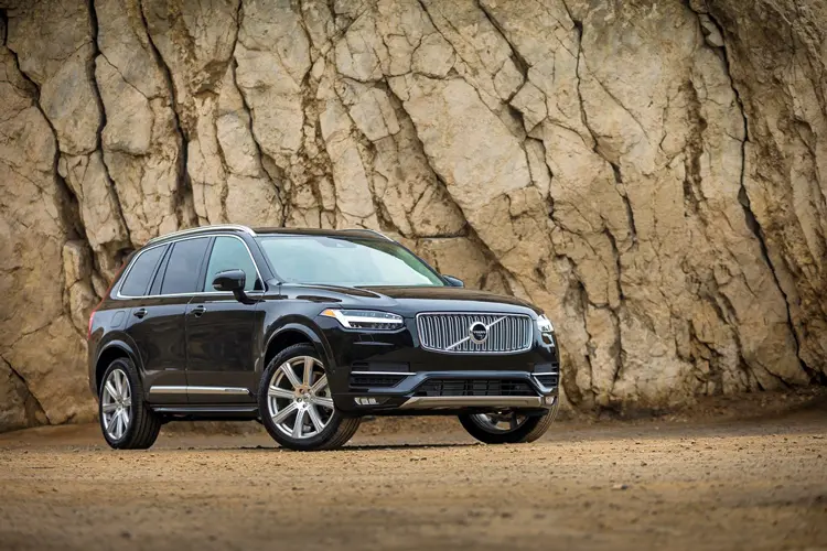 Ρεκόρ πωλήσεων για τη Volvo το 2017