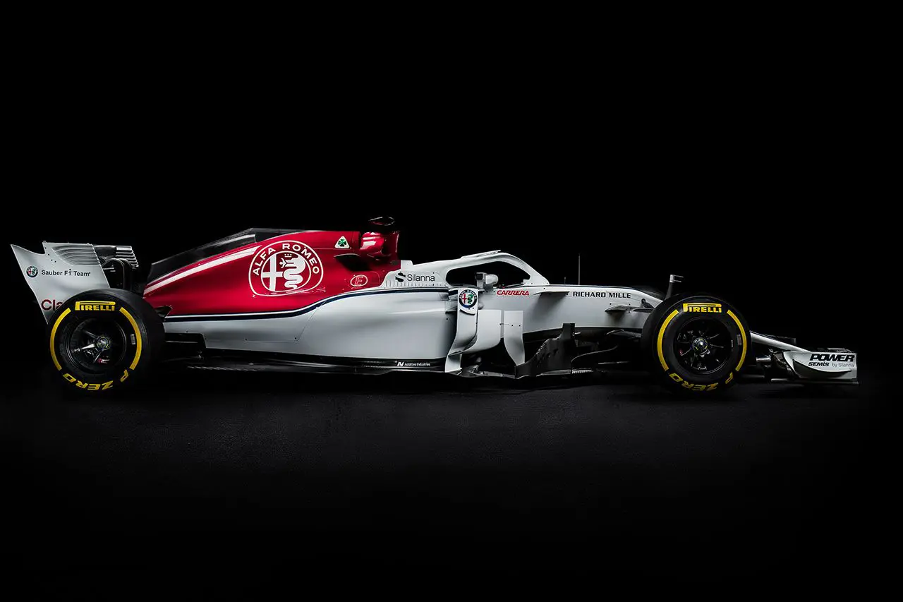 H Ομάδα της Alfa Romeo Sauber F1 αποκαλύπτει το C37