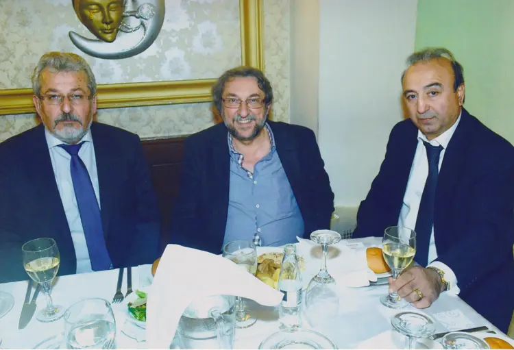 Με επιτυχία πραγματοποιήθηκε ο χορός του Συλλόγου Συνεργείων Λάρισας