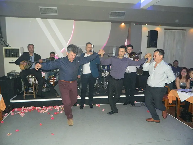 Kοπή πίττας και ετήσιος χορός Σωματείου Επισκευαστών Αιγιαλείας