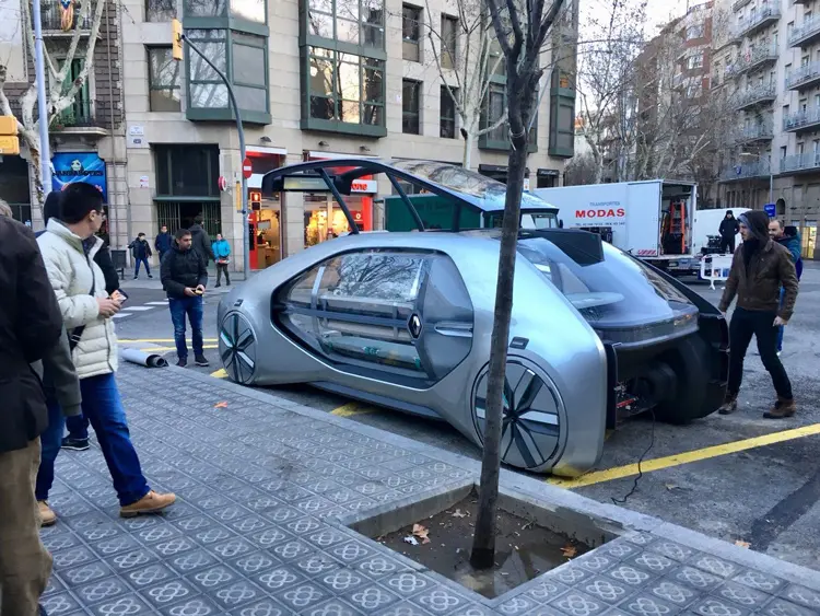 Renault EZ-GO Concept - Αυτό είναι το αυτοκίνητο του μέλλοντος