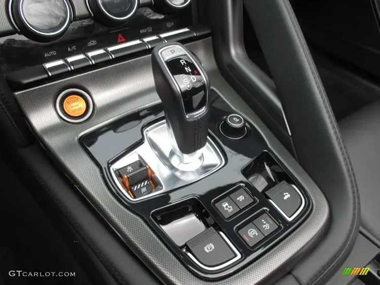 Jaguar F Type