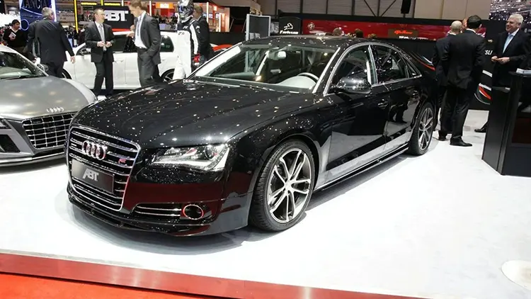 Audi S8