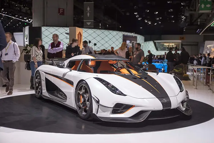 Koenigsegg Regera Crystal White