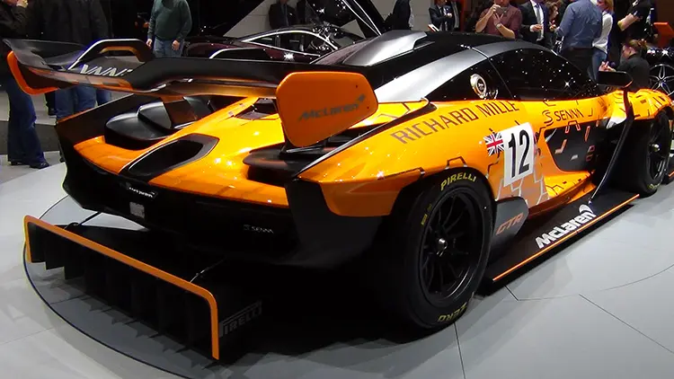 McLaren Senna