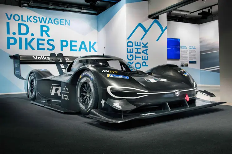 Ποιο είναι τo Volkswagen Ι.D. R Pikes Peak Racer; Θα κερδίσει το διάσημο Hill Climb;