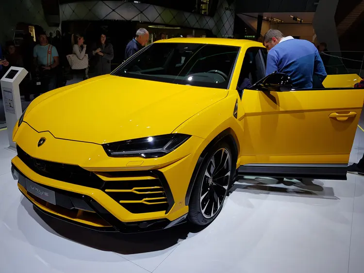 Πως παράγεται η Lamborghini Urus