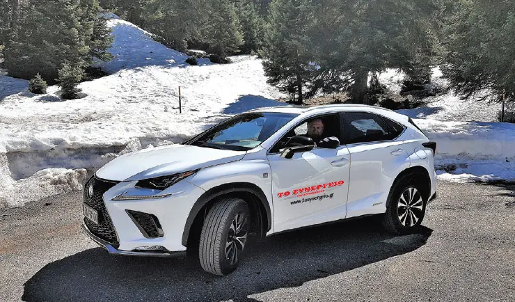 To tosynergeio.gr κάνει test drive στο Lexus NX 300h