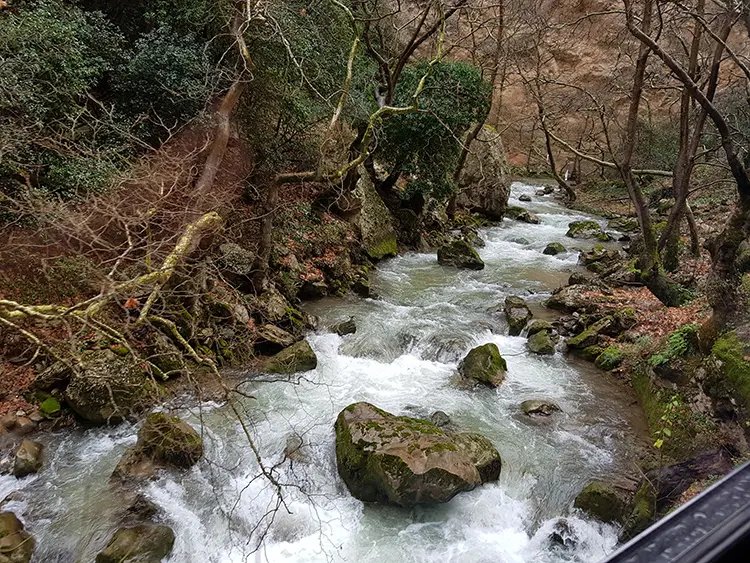 Απόδραση στα Καλάβρυτα με το νέο οδοντωτό σιδηρόδρομο