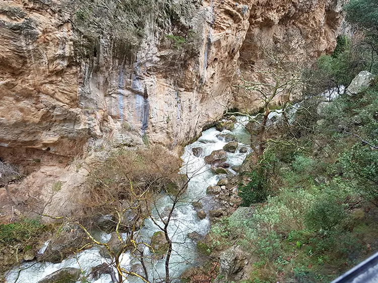 Απόδραση στα Καλάβρυτα με το νέο οδοντωτό σιδηρόδρομο