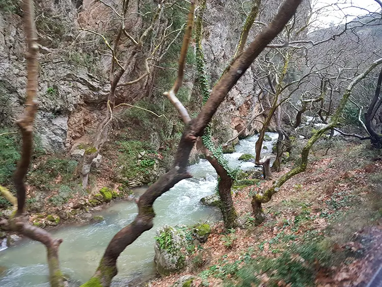 Απόδραση στα Καλάβρυτα με το νέο οδοντωτό σιδηρόδρομο
