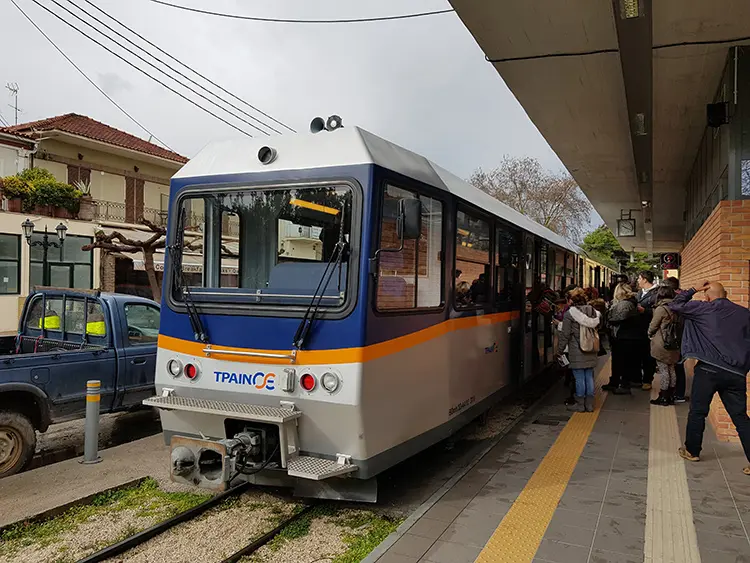Απόδραση στα Καλάβρυτα με το νέο οδοντωτό σιδηρόδρομο