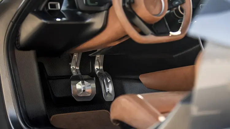 Το Rimac C_Two σόκαρε τη Γενεύη με 1.888 HP, και 0-100 σε 1.85 δευτερόλεπτα