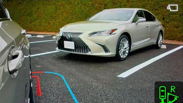 Ψηφιακοί καθρέφτες στο Lexus ES 2019