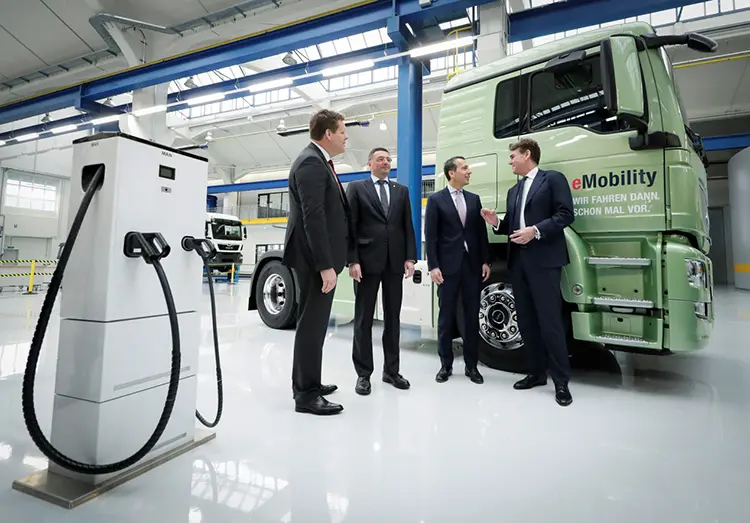 Από το ΜΑΝ Hybrid φορτηγό στο ηλεκτρικό φορτηγό ΜΑΝ Hybrid