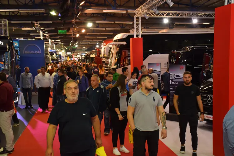 Μαζική ήταν και φέτος η προσέλευση στην έκθεση χιλιάδων επαγγελματιών της Μεταφοράς.