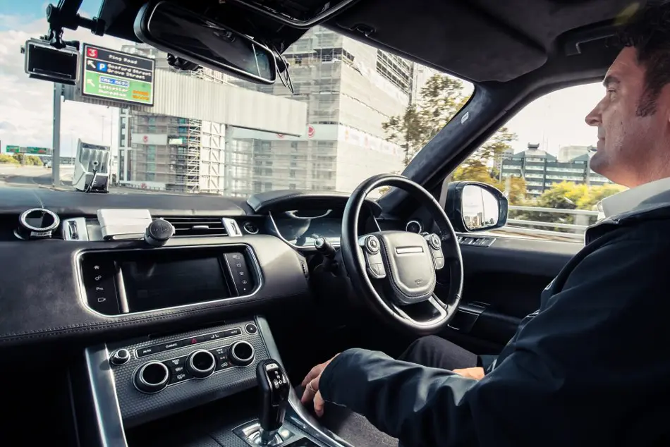 Αυτόνομο Land Rover Range Rover Sport στο Coventry Ring Road
