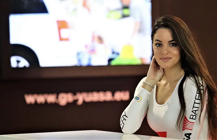 EICMA 2018 – Μιλάνο: Τα κορίτσια που έκλεψαν την παράσταση στην έκθεση