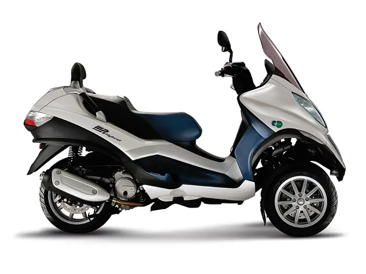 MP3 Hybrid Piaggio