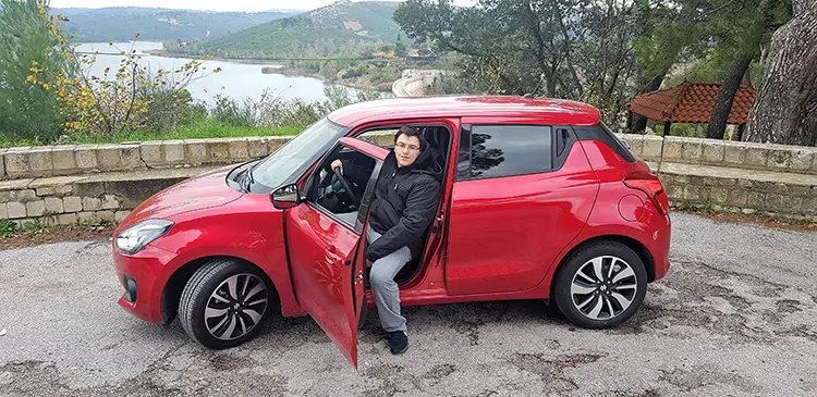 SUZUKI SWIFT