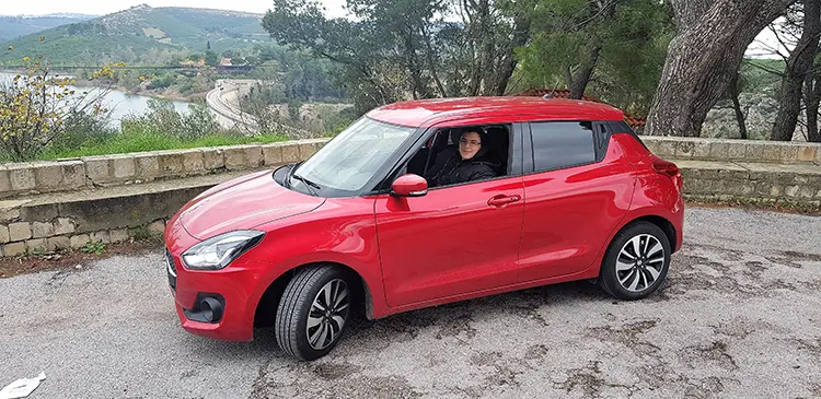SUZUKI SWIFT