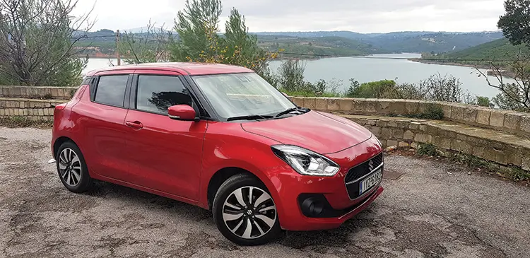 SUZUKI SWIFT