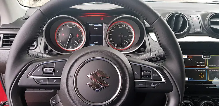 SUZUKI SWIFT