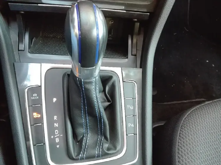 Δοκιμάζουμε το ηλεκτρικό Volkswagen e-Golf)
