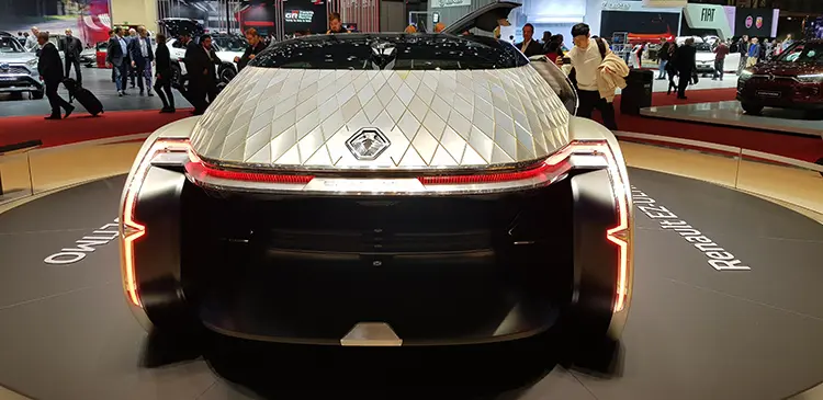Renault EZ-Ultimo Concept Car