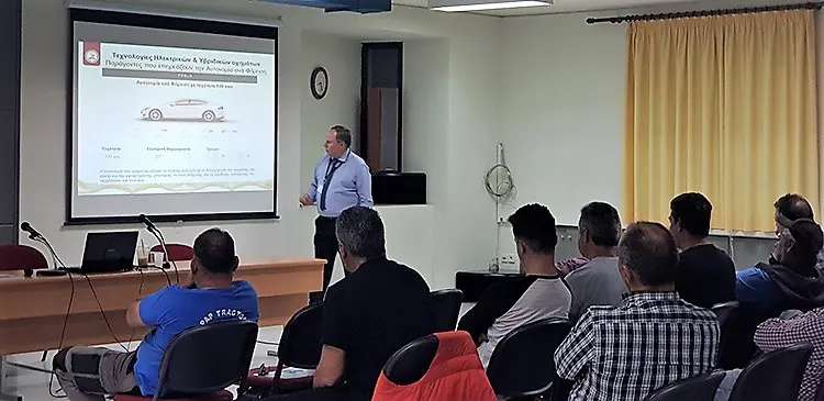 Ημερίδα στη Θήβα για τις επερχόμενες σύγχρονες Τεχνολογίες, την Ηλεκτροκίνηση & το Συνεργείο του Μέλλοντος