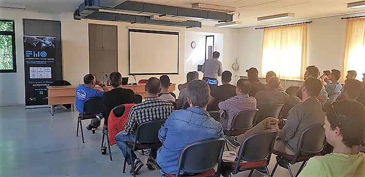 Ημερίδα στη Θήβα για τις επερχόμενες σύγχρονες Τεχνολογίες, την Ηλεκτροκίνηση & το Συνεργείο του Μέλλοντος