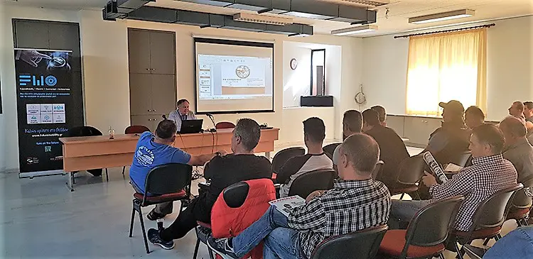 Ημερίδα στη Θήβα για τις επερχόμενες σύγχρονες Τεχνολογίες, την Ηλεκτροκίνηση & το Συνεργείο του Μέλλοντος