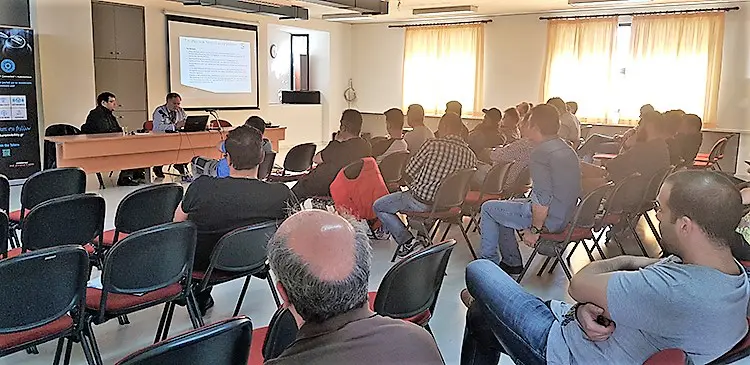 Ημερίδα στη Θήβα για τις επερχόμενες σύγχρονες Τεχνολογίες, την Ηλεκτροκίνηση & το Συνεργείο του Μέλλοντος