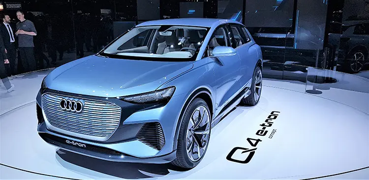 Audi Q4 e-tron: H καθαρή ηλεκτροκίνηση με σάρκα και οστά