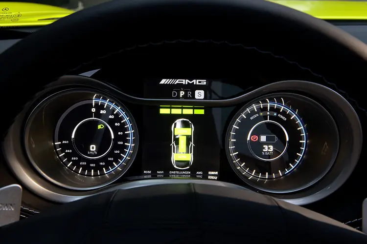 Mercedes SLS AMG E-Cell