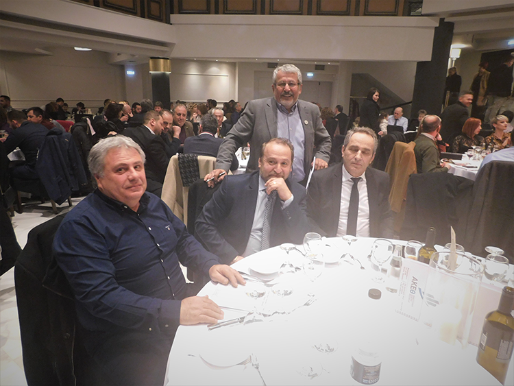Ετήσιος χορός και κοπή πίτας Συνδέσμου Επισκευαστών Τρικάλων (ΣΙΣΕΑΜΗ)