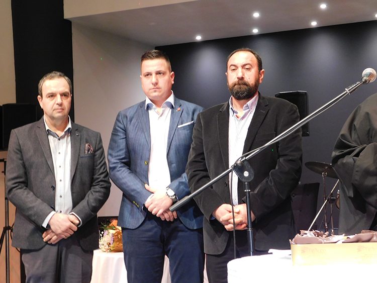 Ετήσιος χορός και κοπή πίτας Συνδέσμου Επισκευαστών Τρικάλων (ΣΙΣΕΑΜΗ)