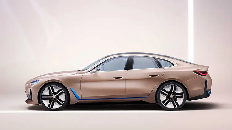 Το BMW Concept i4. Ο καθρέφτης στο μέλλον