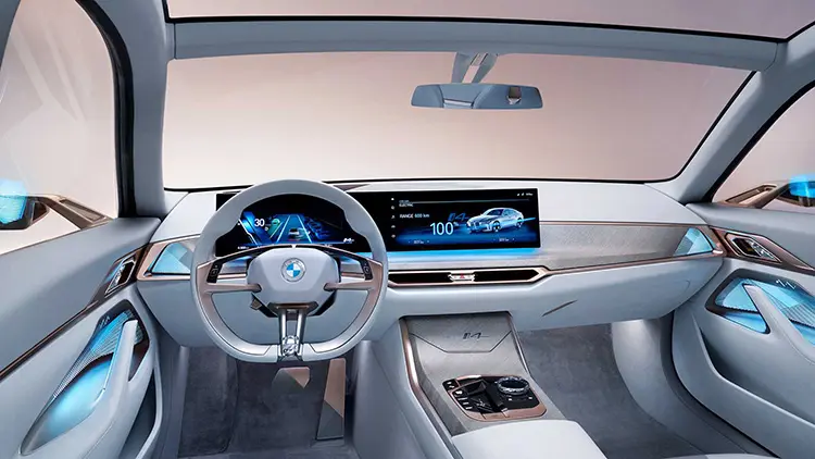 Το BMW Concept i4. Ο καθρέφτης στο μέλλον