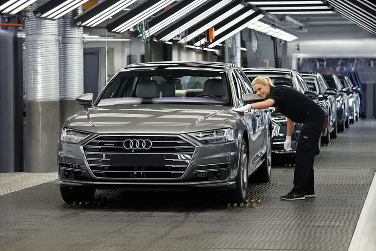 xroniko 9