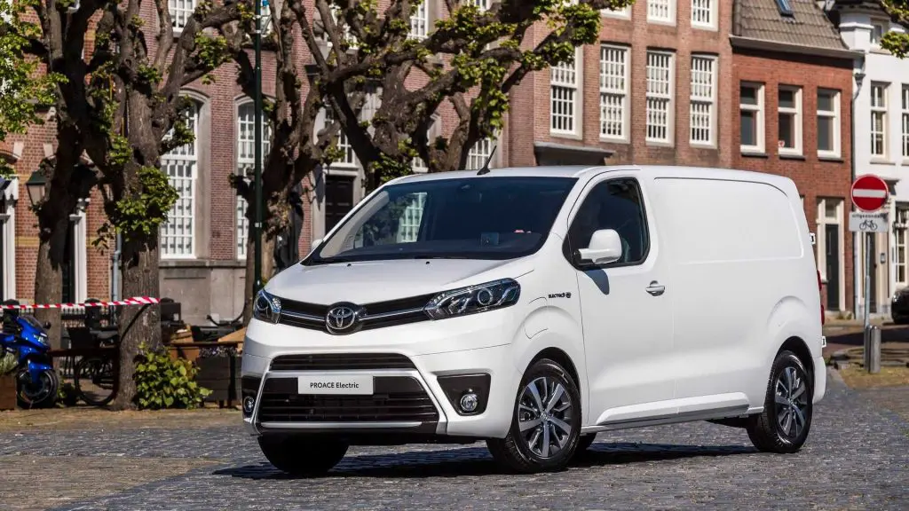 8 ELECTRIC VAN 8